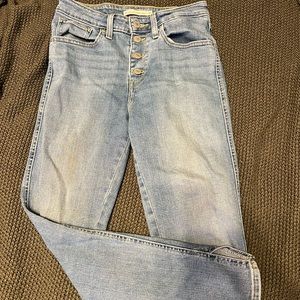 Womens Levi’s Jeans
